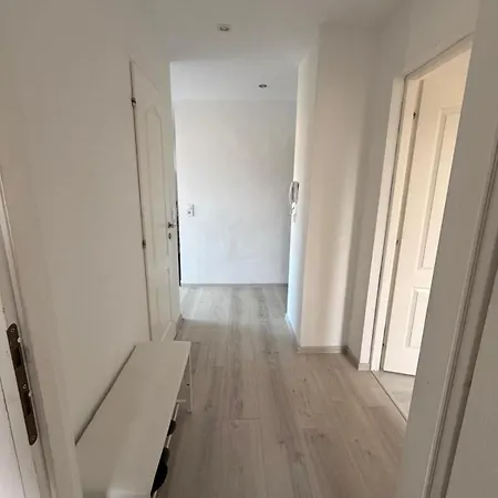 Kleines Mit Grosser Terrasse Apartament